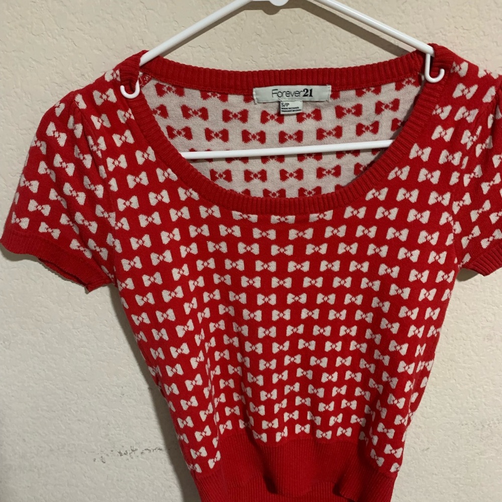 Forever 21 Red and White Bow Crop Top